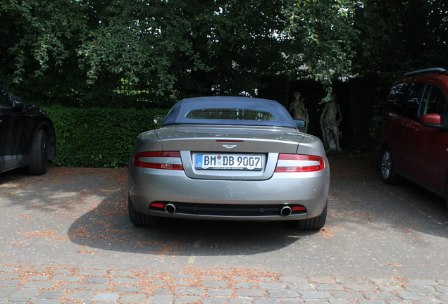 Aston Martin DB9 Volante