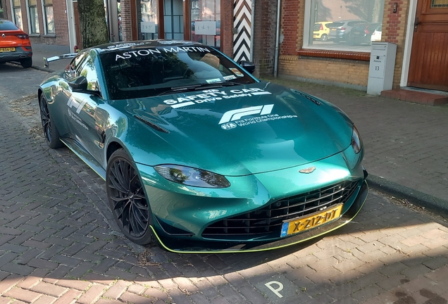 Aston Martin V8 Vantage Formula 1 Edition