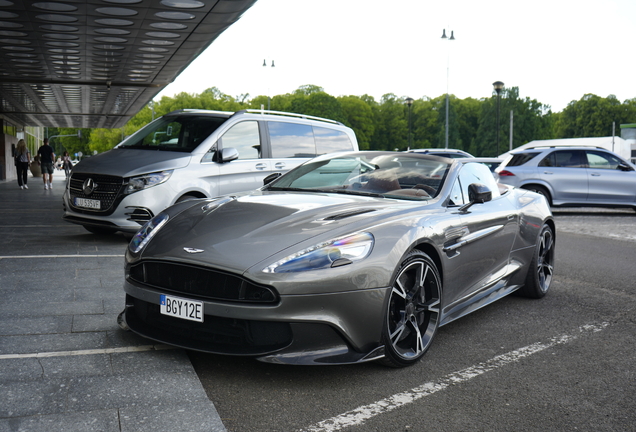 Aston Martin Vanquish S Volante 2017