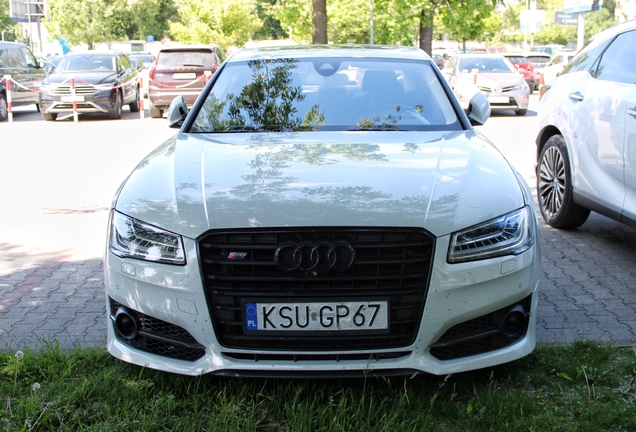 Audi S8 D4 Plus