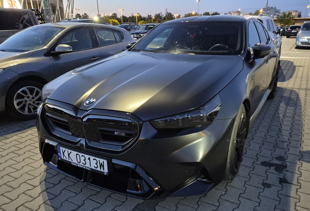 BMW M5 G90