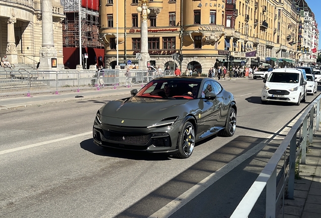 Ferrari Purosangue