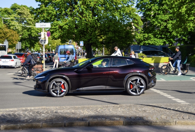 Ferrari Purosangue