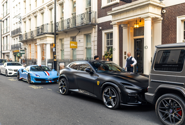 Ferrari Purosangue