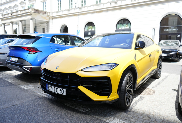 Lamborghini Urus SE