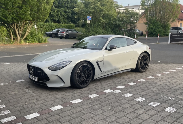 Mercedes-AMG GT 63 C192
