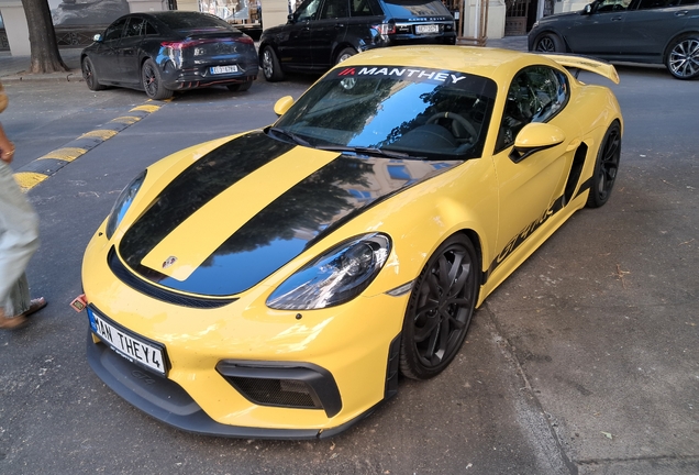 Porsche 718 Cayman GT4 Manthey Racing
