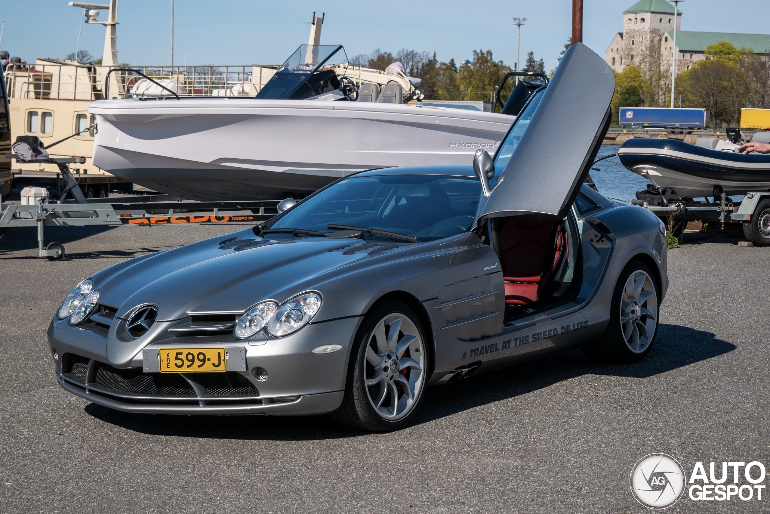 Mercedes-Benz SLR McLaren