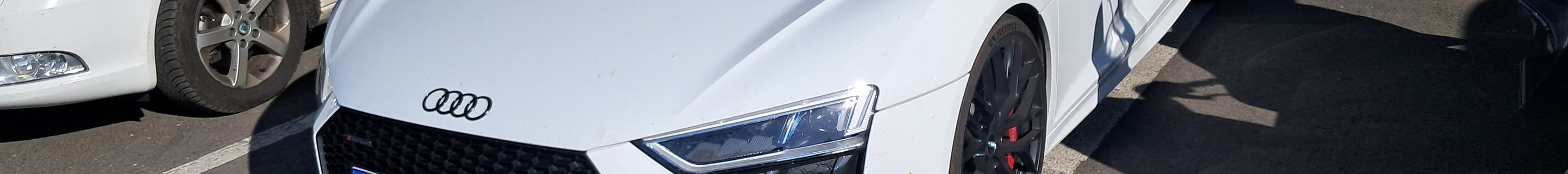 Audi R8 V10 Plus 2015