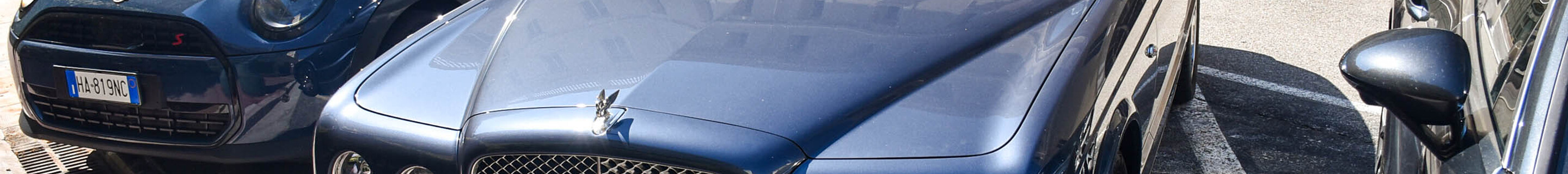 Bentley Azure 2006