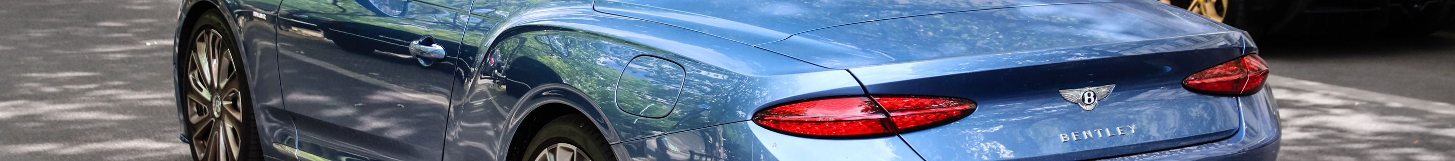 Bentley Continental GTC Mulliner 2025