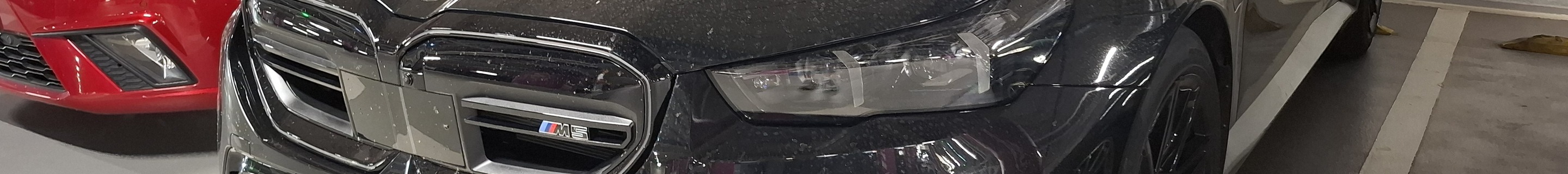 BMW M5 G90