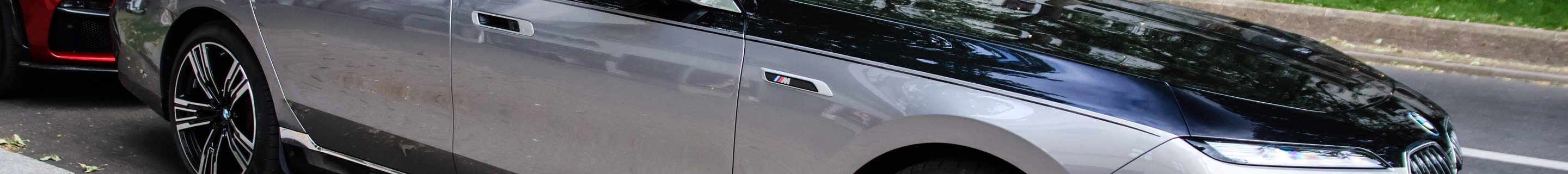 BMW M760e xDrive