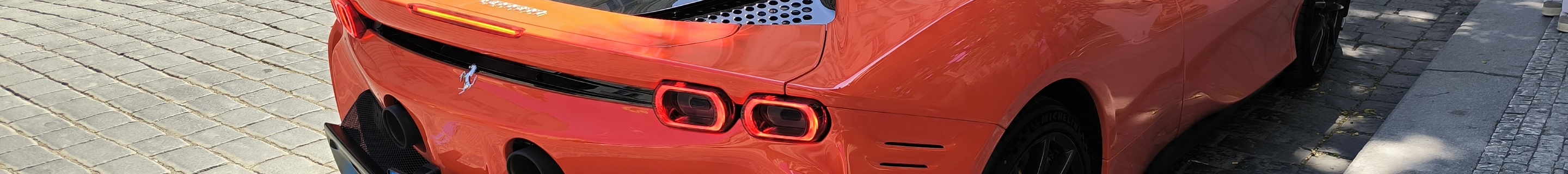 Ferrari SF90 Spider