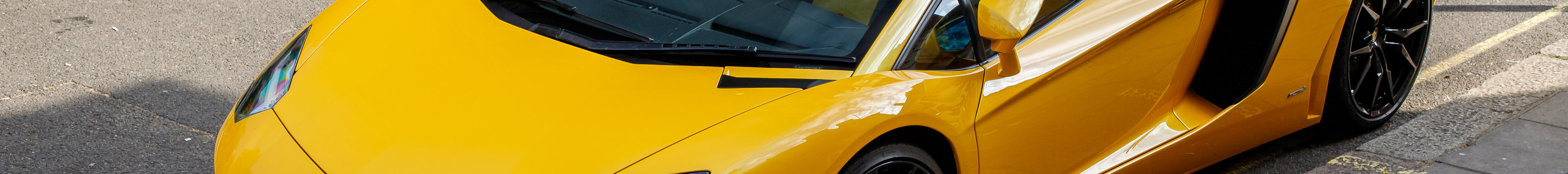 Lamborghini Aventador LP700-4