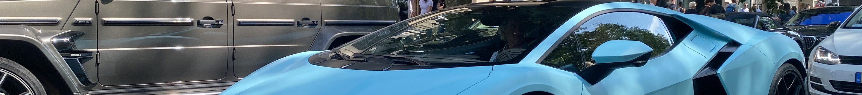 Lamborghini Revuelto