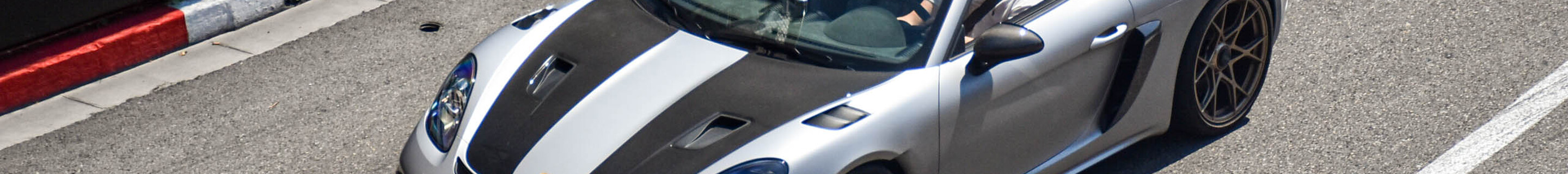 Porsche 718 Spyder RS Weissach Package
