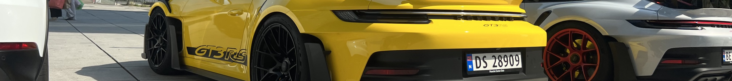 Porsche 992 GT3 RS MkI Weissach Package