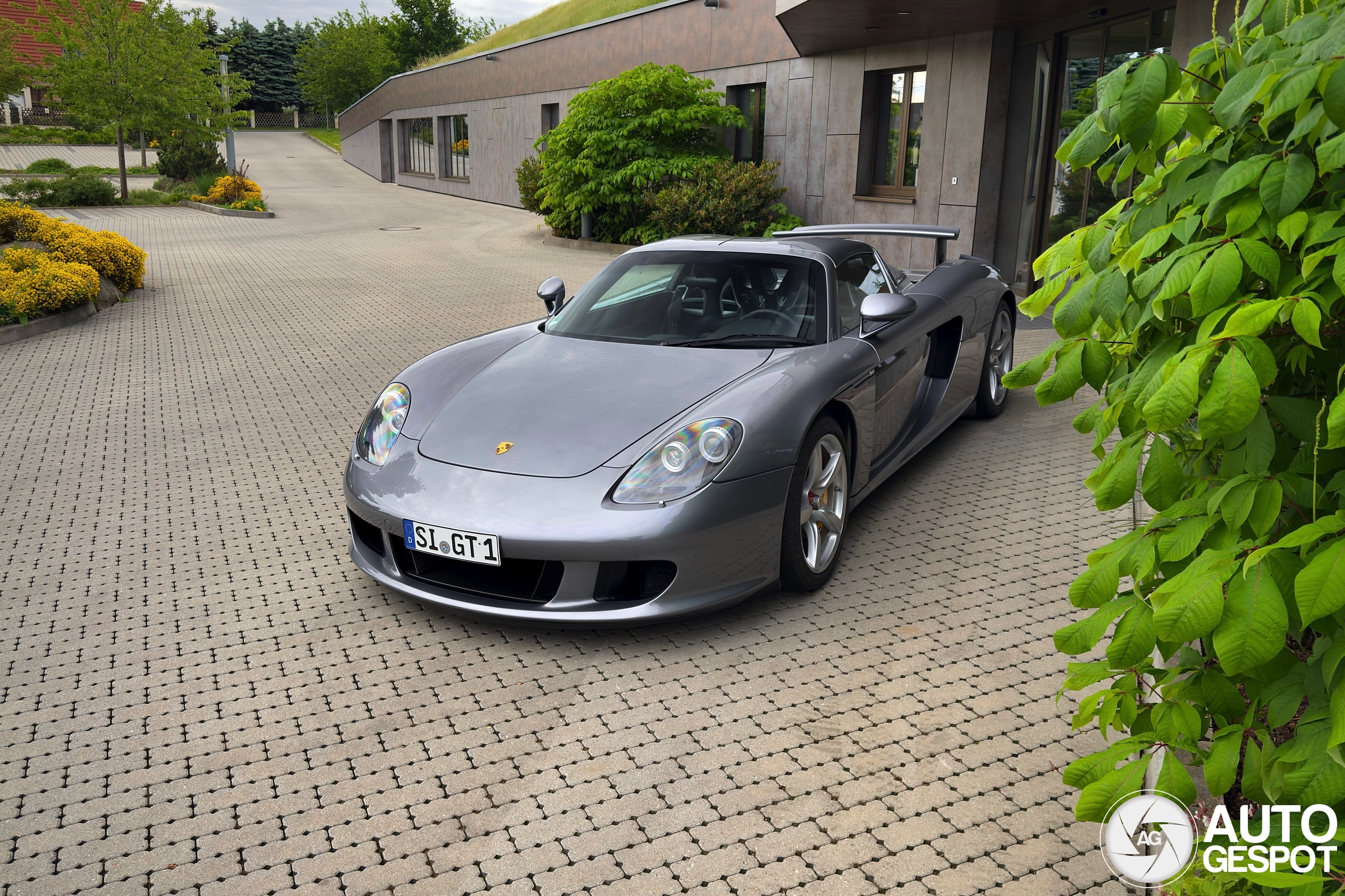 Porsche Carrera GT