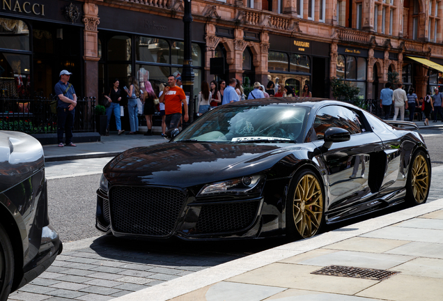 Audi R8 V10