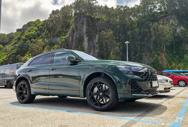 Audi RS Q8 2024