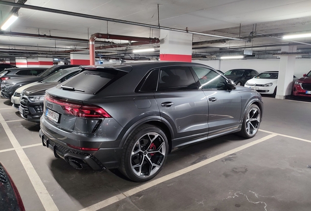 Audi RS Q8 2024