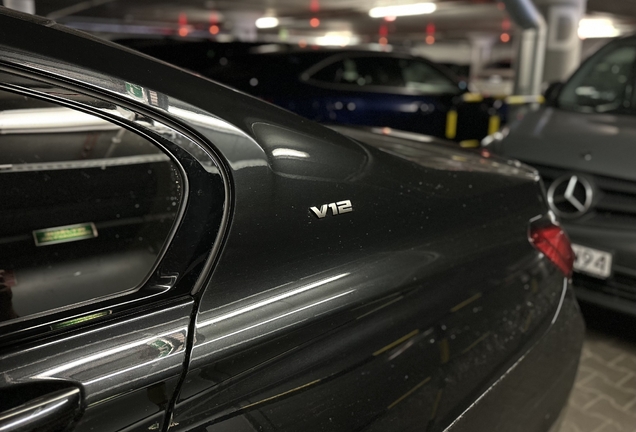 BMW M760Li xDrive 2019 Final Edition