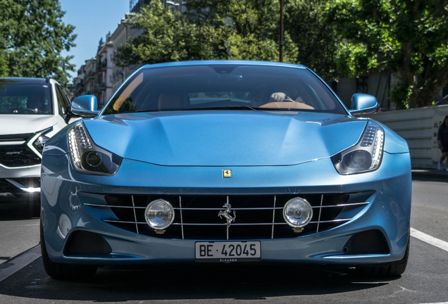 Ferrari FF