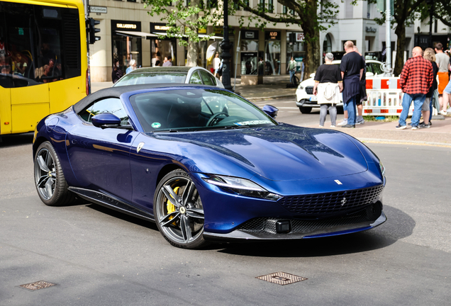 Ferrari Roma Spider