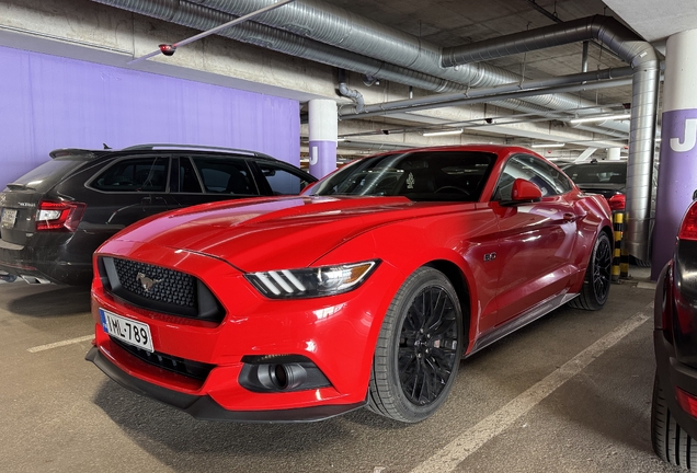 Ford Mustang GT 2015