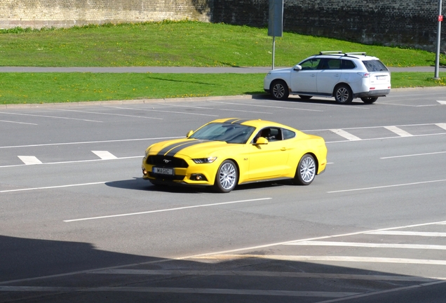 Ford Mustang GT 2015