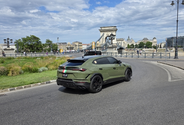 Lamborghini Urus Performante