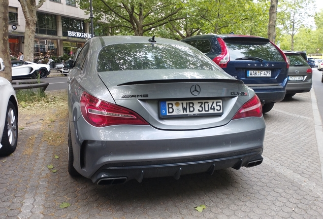 Mercedes-AMG CLA 45 C117 2017