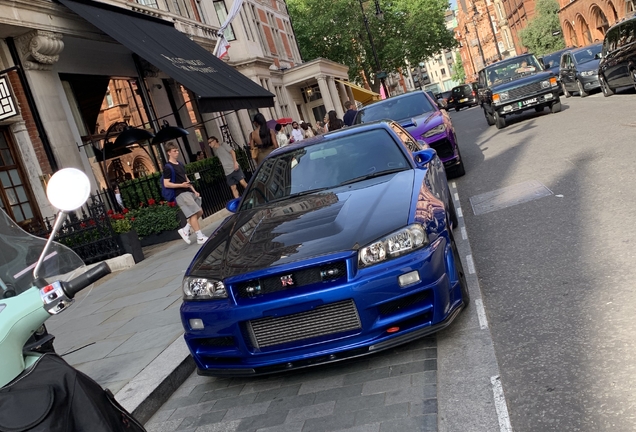 Nissan Skyline R34 GT-R