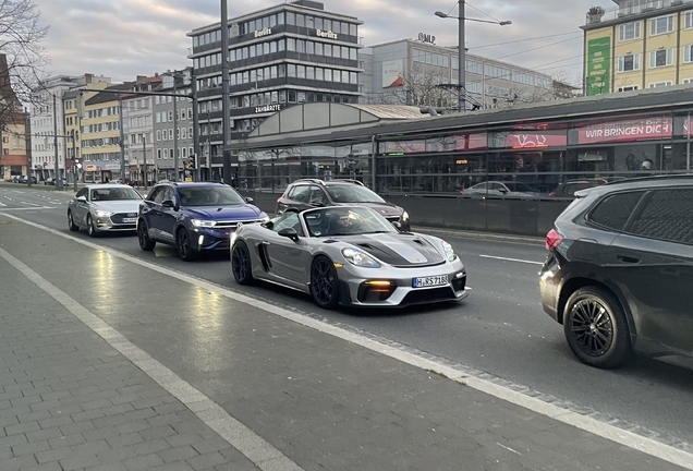 Porsche 718 Spyder RS Weissach Package
