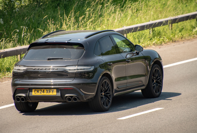 Porsche 95B Macan GTS MkIII
