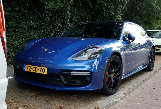 Porsche 971 Panamera Turbo Sport Turismo