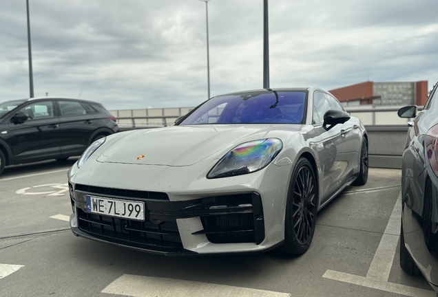 Porsche 972 Panamera GTS MkI