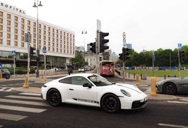 Porsche 992 Carrera 4 GTS MkII