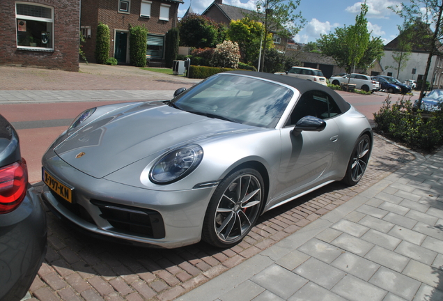 Porsche 992 Carrera 4S Cabriolet MkI