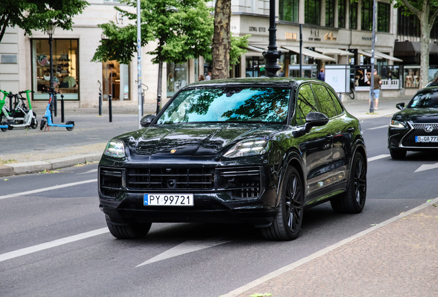 Porsche 9YA Cayenne Turbo E-Hybrid