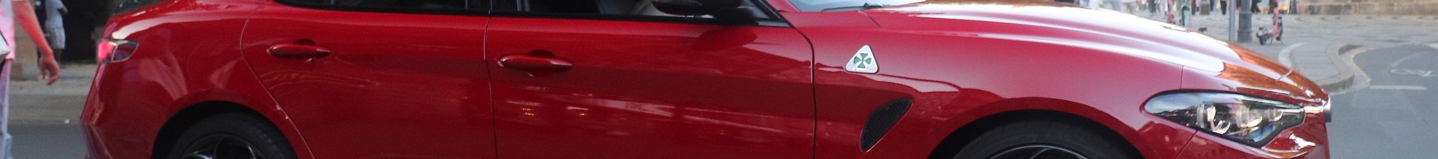 Alfa Romeo Giulia Quadrifoglio 2023