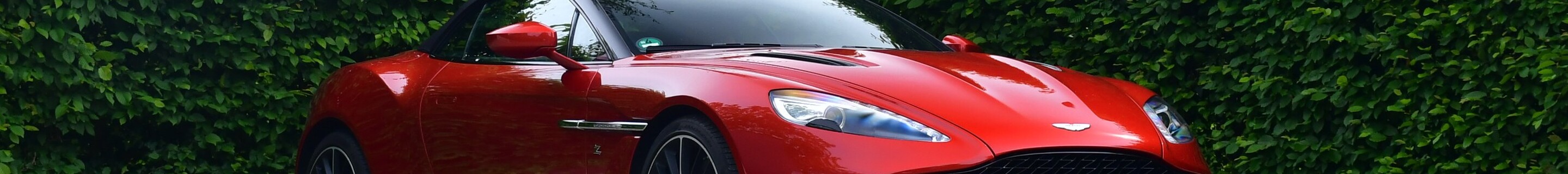 Aston Martin Vanquish Volante Zagato