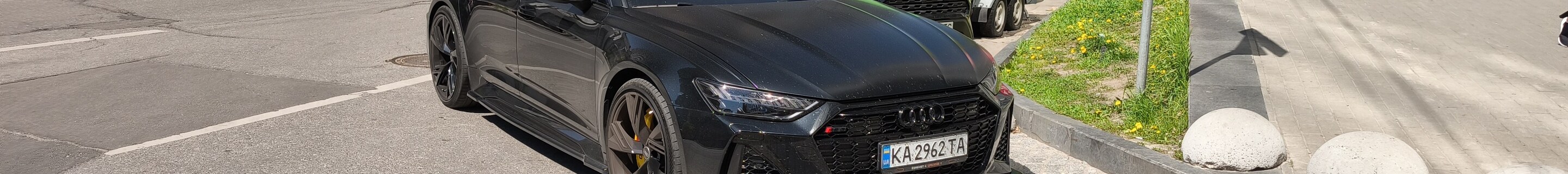 Audi RS6 Avant C8