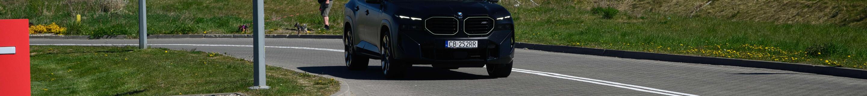 BMW XM G09