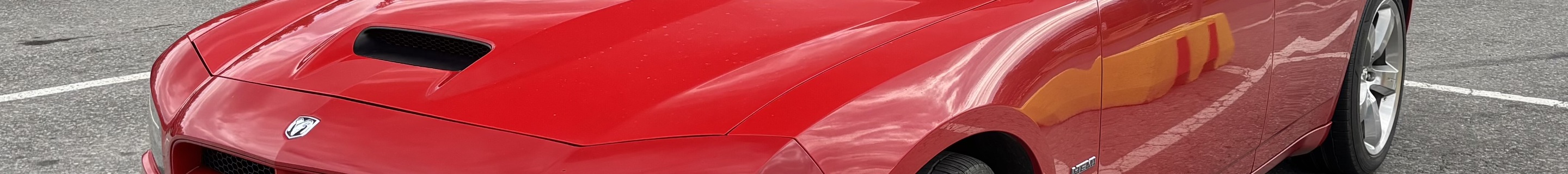 Dodge Charger SRT-8