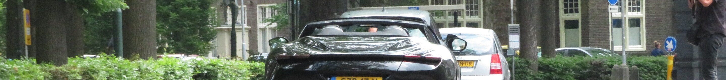 Ferrari Roma Spider