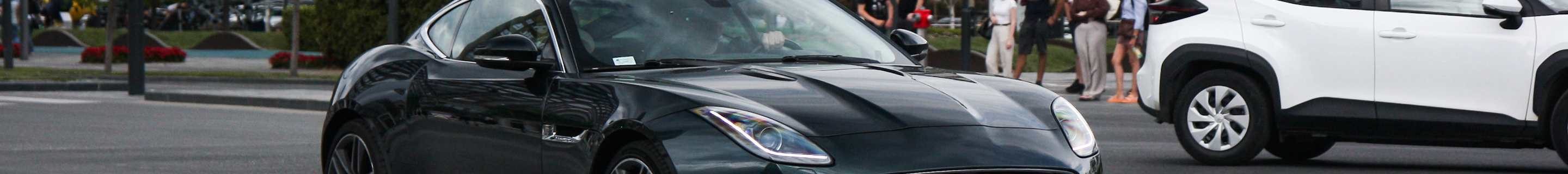 Jaguar F-TYPE R Coupé