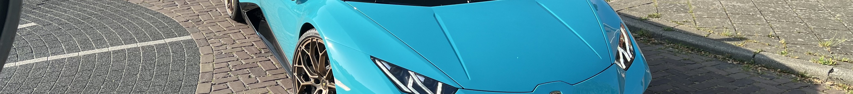 Lamborghini Huracán LP640-4 Performante