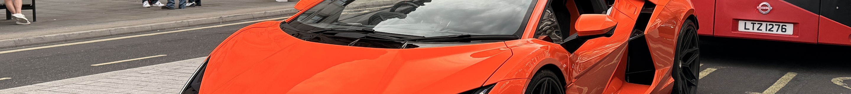 Lamborghini Revuelto